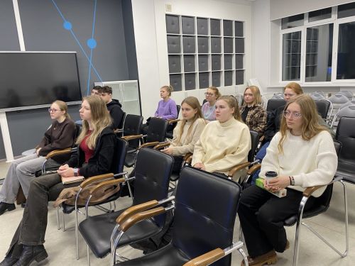 Программа по обучению профессии Вожатый завершилась